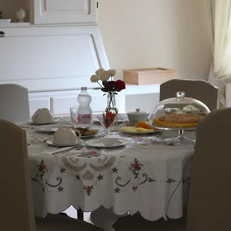 B&bcasamali Bed & Breakfast *