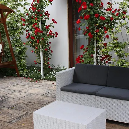 B&bcasamali Bed & Breakfast